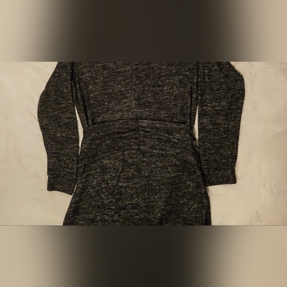 NWT: GAP Maternity Soft Dress; Black Heathered, V neck Midi Length; Size Large - Picture 9 of 13